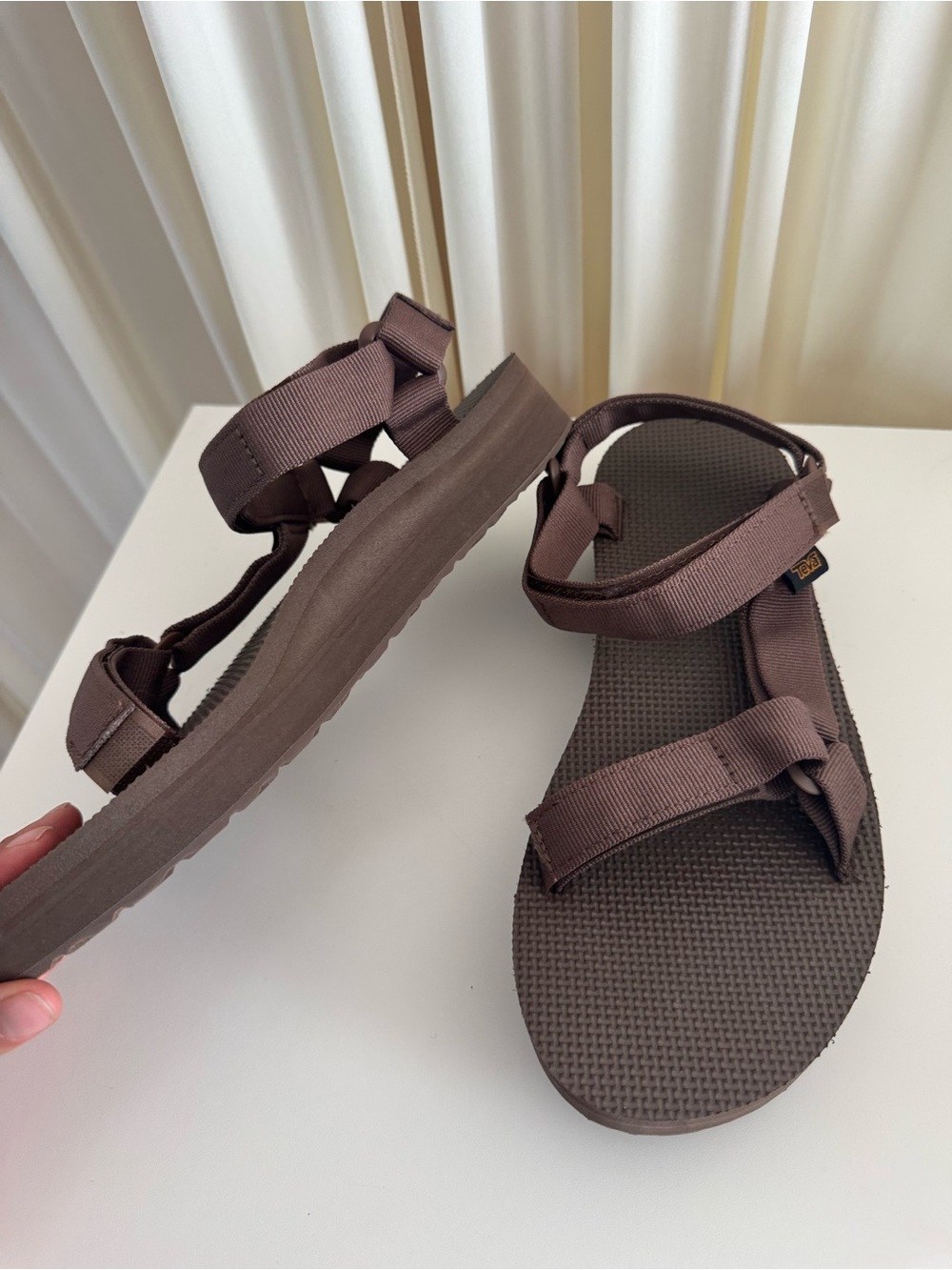 Teva Dark Brown Platform Strap Sandals Women's Midform Universal Sandal Size 10 - Picture 4 of 6